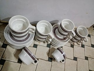 Set 12 Tazas y Platos de Cerámica