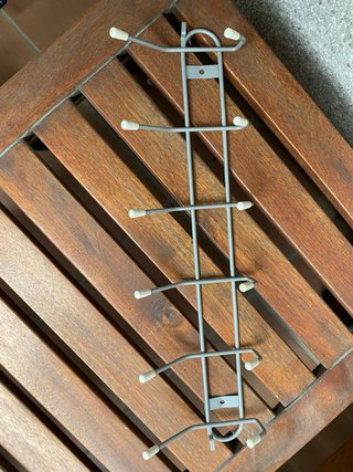Perchero de pared metálico 52cmx6cmx15cm
