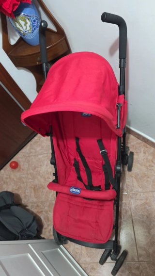 Silla de paseo Chicco roja