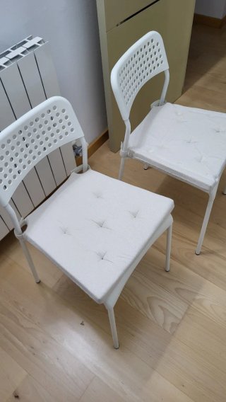 Set de 2 Sillas Blancas