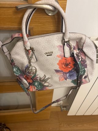 Bolso GUESS estampado