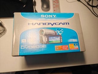 Videocámara Sony Handycam DCR-DVD203E