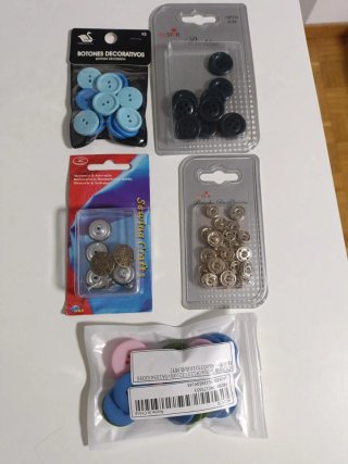 Lote de botones y cierres variados