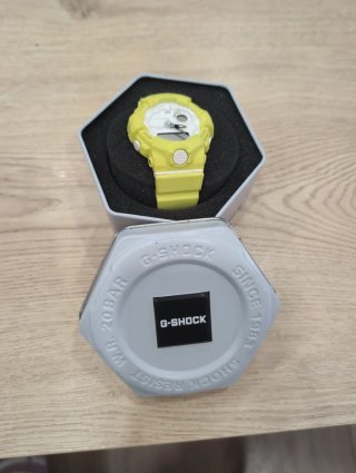 Reloj G-Shock Amarillo