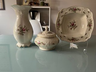 Set de 3 Piezas de Porcelana Decorada