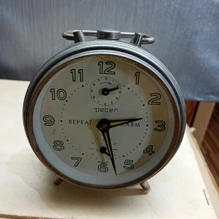 Reloj Despertador Mecánico Peter