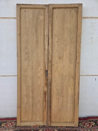 Puerta antigua de interior