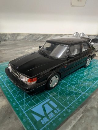 Maqueta Saab 900 Turbo, 1:18 Ottomobile