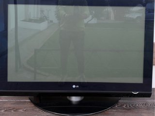 Televisor LG de plasma de 42 pulgadas, modelo 42PG