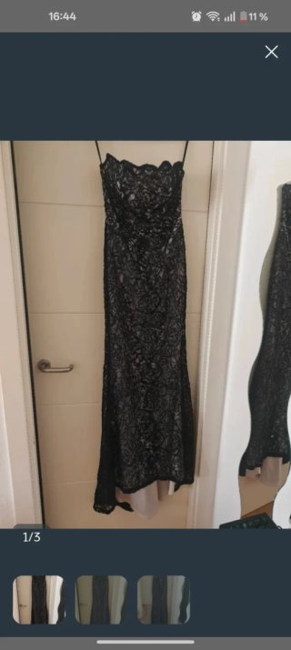Vestido largo de encaje negro