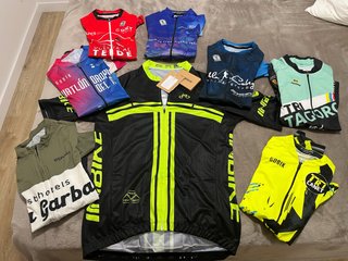 Lote de 8 Maillots de Ciclismo tallas S M y L