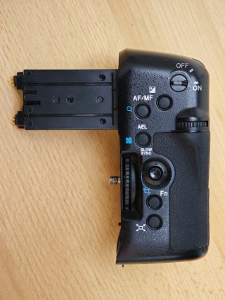 Vertical Battery Grip Sony a77II