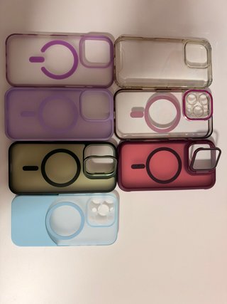 Set di 7 custodie per iPhone 16 Pro