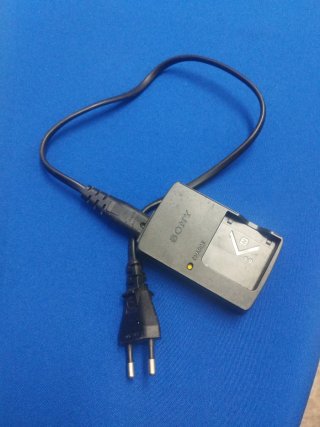 Cargador Sony para Batería Tipo N