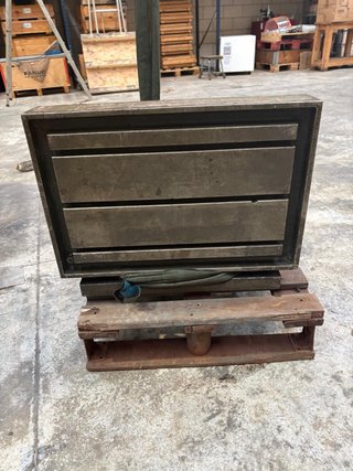 Mesa lateral para taladro matricero IRSASA
