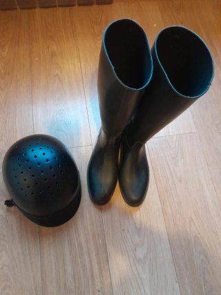 Set de Hípica: Botas y Casco
