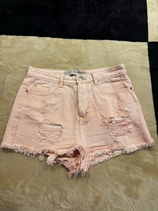 Pantalón vaquero corto rosa salmón