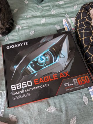 Placa Base Gigabyte B650 Eagle AX AM5