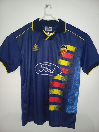 Camiseta Retro Valencia