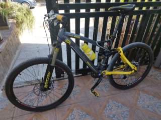 Bicicleta Doble Suspensión Mercedes-Benz