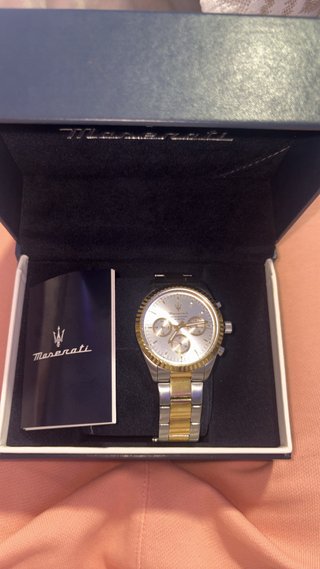 Reloj Maserati Plateado y Dorado