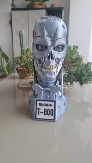 Busto Terminator T-800 Impreso en 3D
