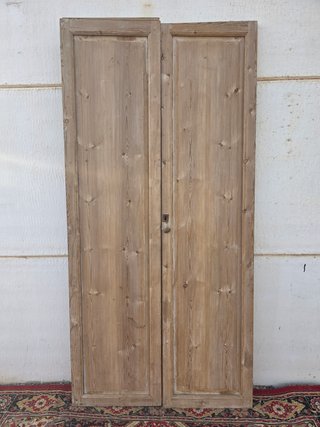 Puerta antigua de interior