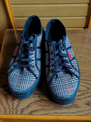 Zapatillas Victoria Cuadros Escoceses
