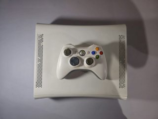 Console Xbox 360 con parti/non testata