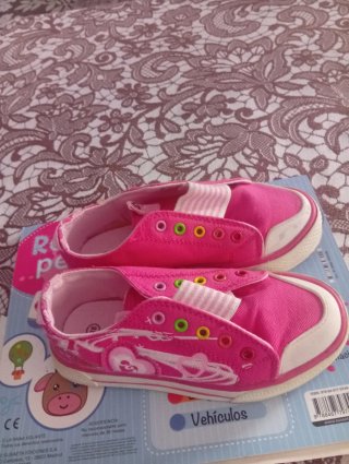 Zapatillas de niña rosas