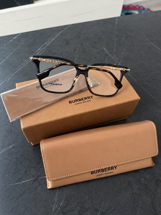 Gafas Burberry B3376