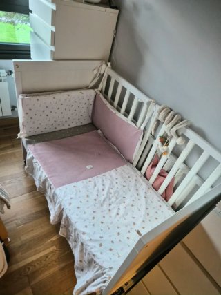 Cuna, colchon y ropa de cama