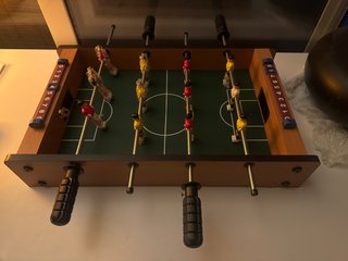 Futbolín de mesa compacto