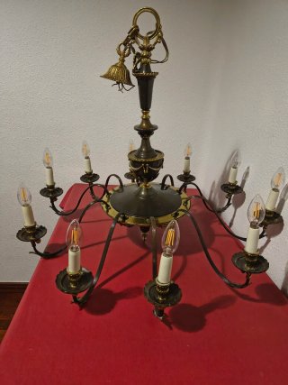 Lámpara de techo antigua de 8 brazos