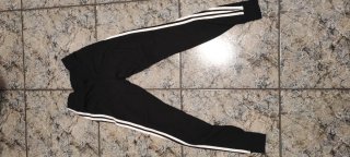 Pantalones deportivos Adidas negros