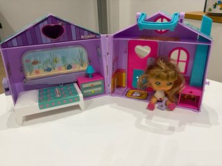 Casa de Barriguitas con Muñeca