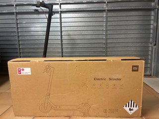 Patinete Xiaomi Mi Electric Scooter 365