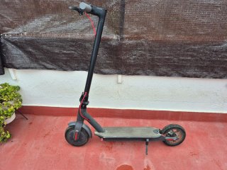 Patinete eléctrico AVERIADO.