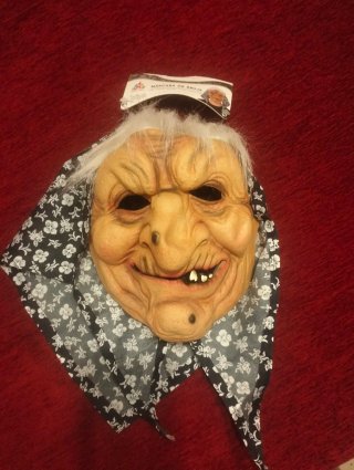 Careta de Bruja con Pañuelo