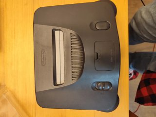 Consola Nintendo 64 con mando y cables