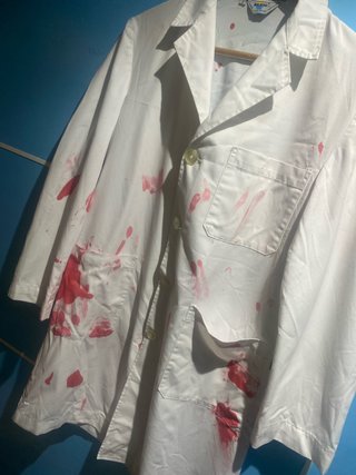 Disfraz de Médico con Manchas y guantes Talla L