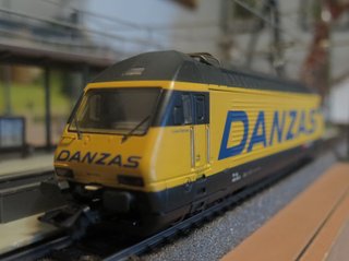 Locomotora Märklin Hamo Serie 460 Danzas