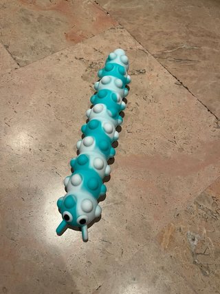 Oruga Antiestrés de Silicona