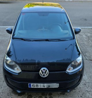 Volkswagen up! 2014