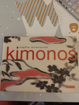 Libro Kimonos