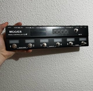 Controlador de Pedales Mooer L6