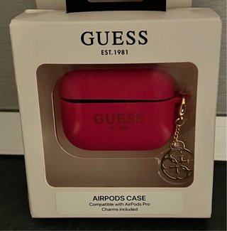 Funda Guess para AirPods Pro
