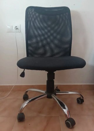 Silla de escritorio negra