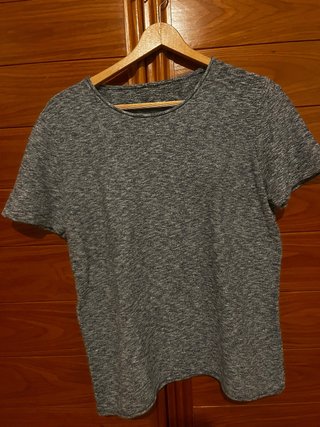 Camiseta de manga corta gris