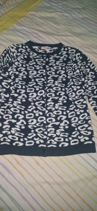 Chaqueta con estampado animal